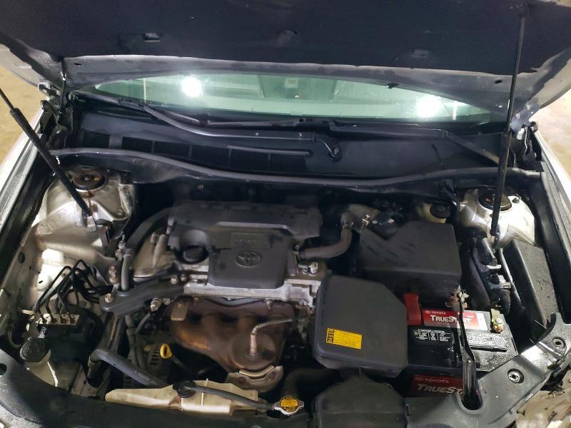 2014 Toyota Camry le