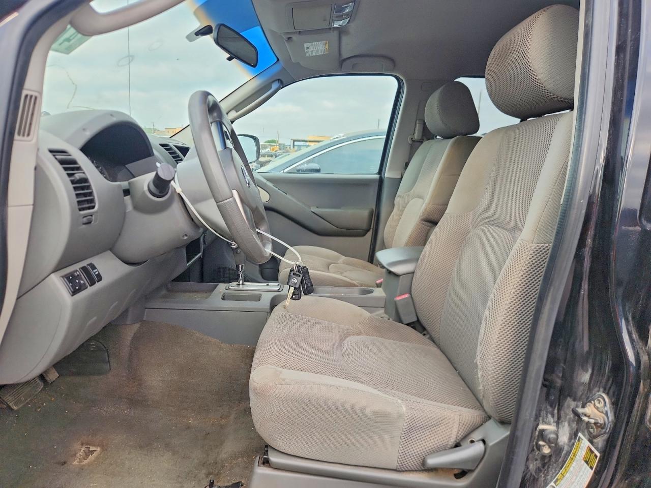 2006 Nissan Frontier SE