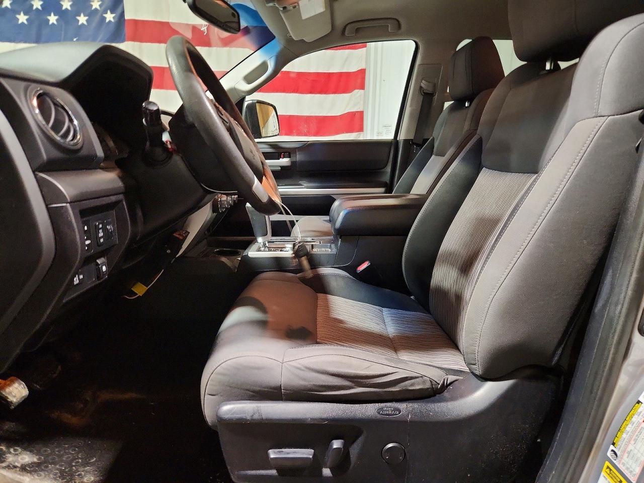 2015 Toyota Tundra SR5