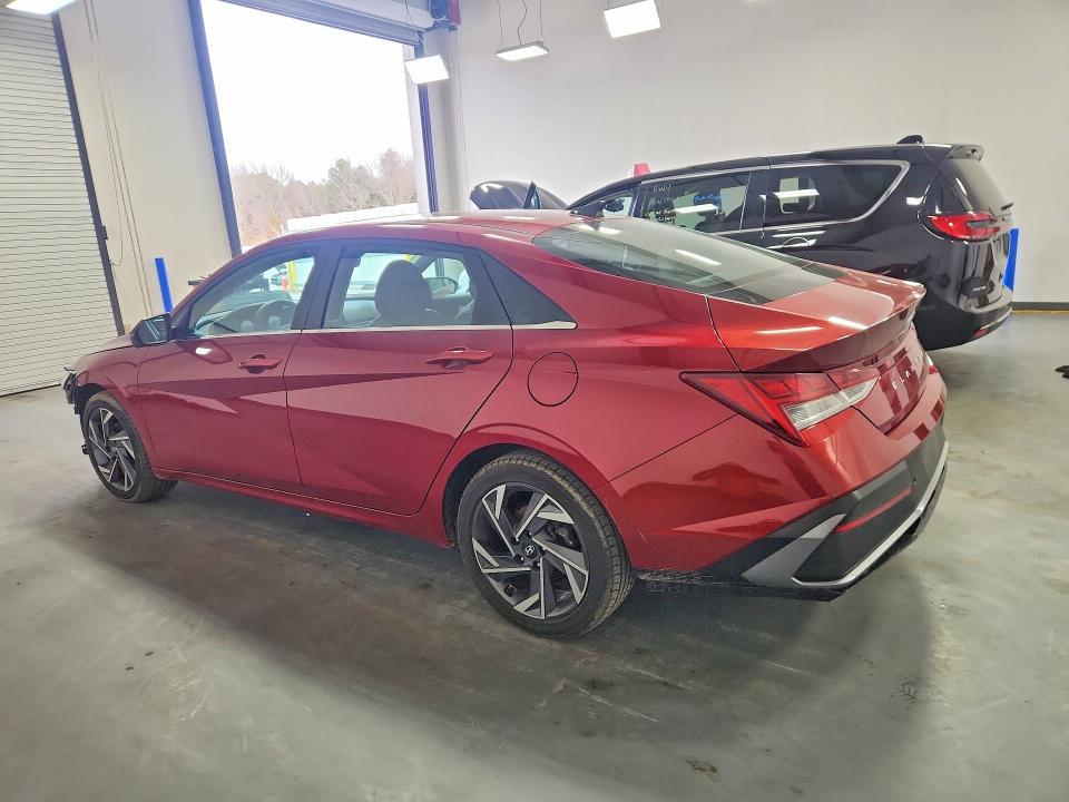 2024 Hyundai Elantra Limited