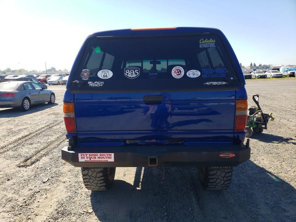 1988 Toyota Pickup Base