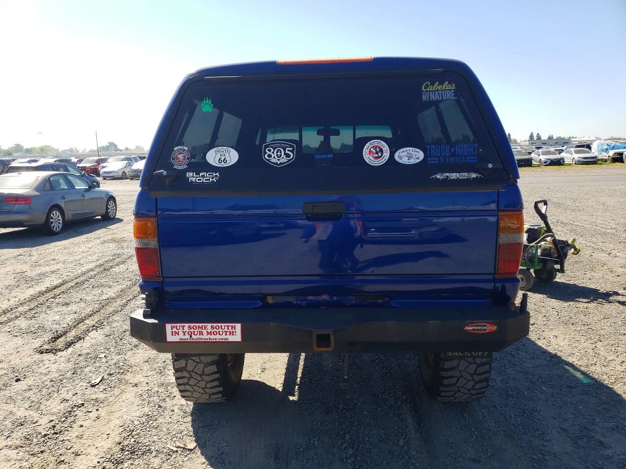 1988 Toyota Pickup Base