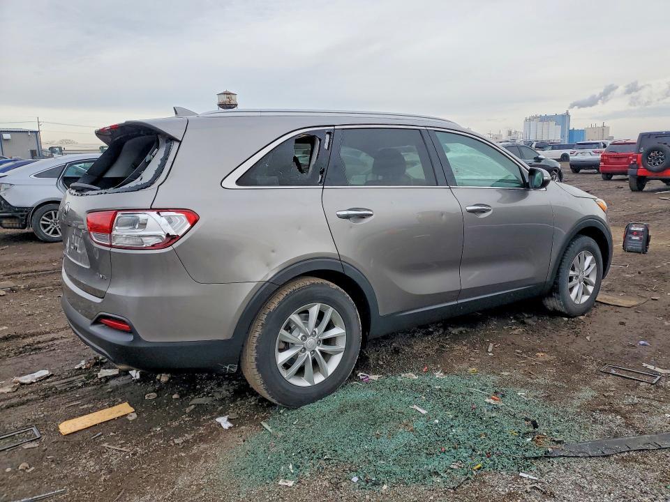 2018 KIA Sorento lx V6