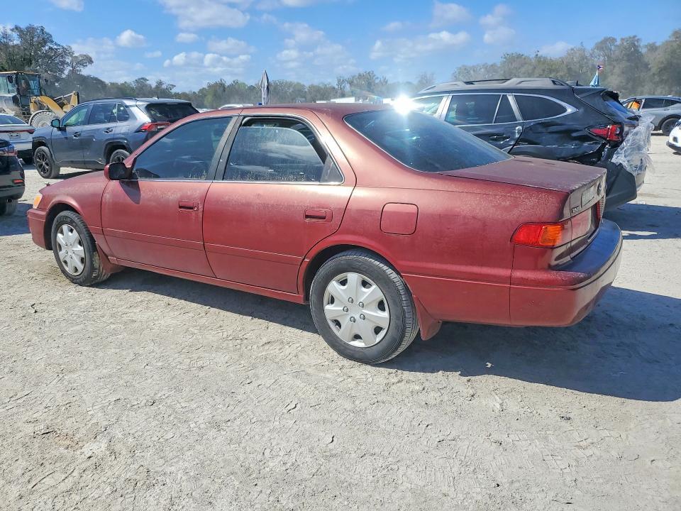 2000 Toyota Camry le