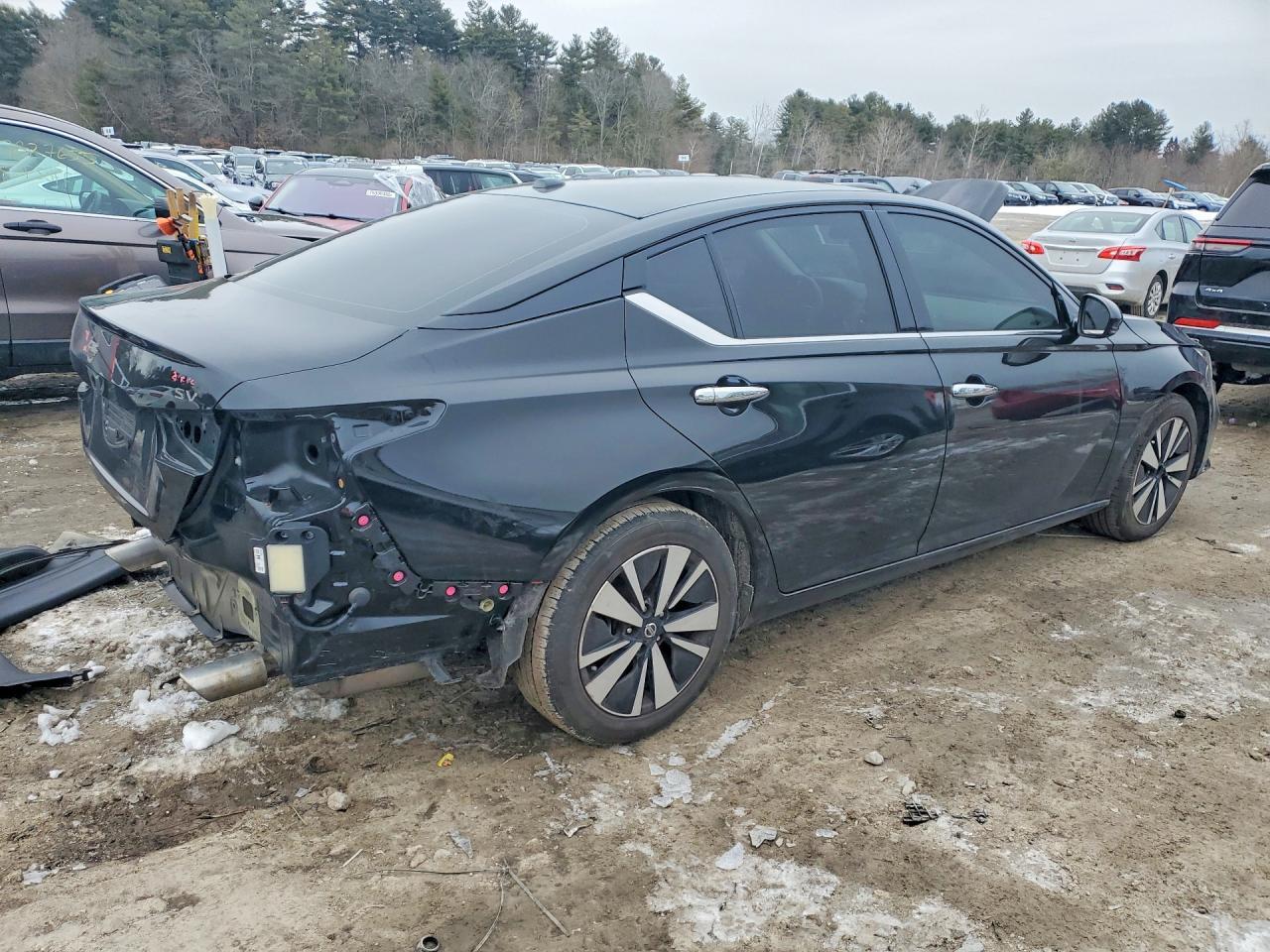 2019 Niss Altima