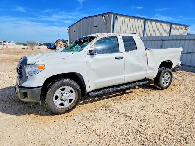2015 Toyota Tundra SR