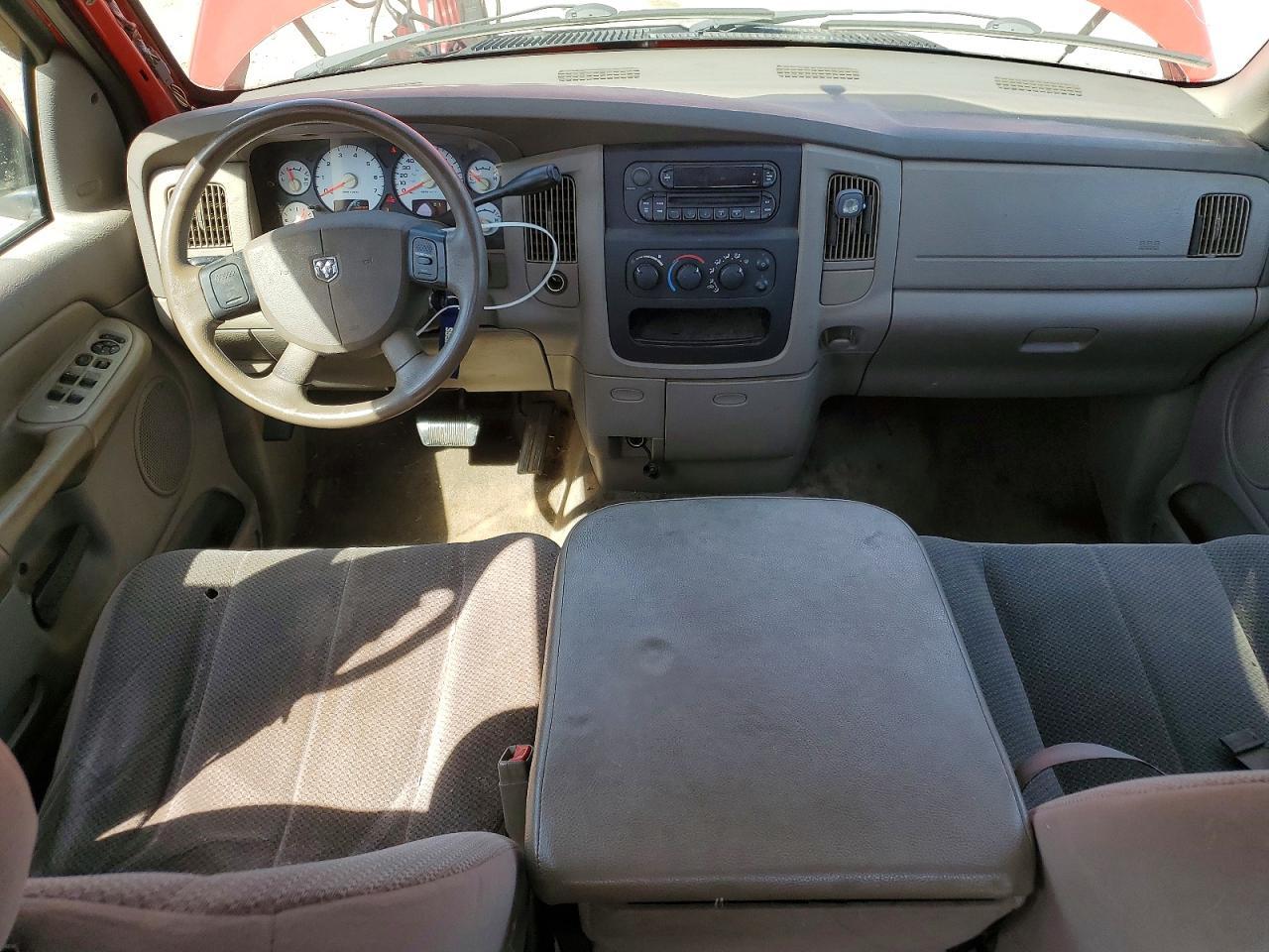 2005 Dodge RAM 1500 ST