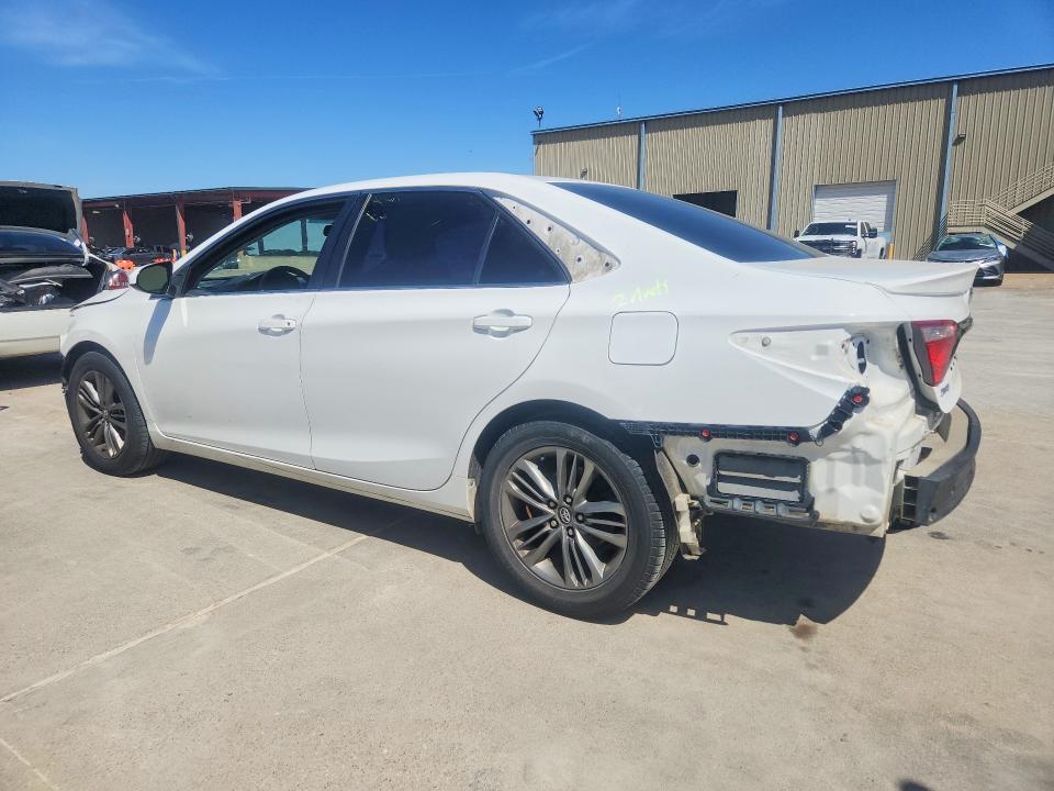 2016 Toyota Camry se