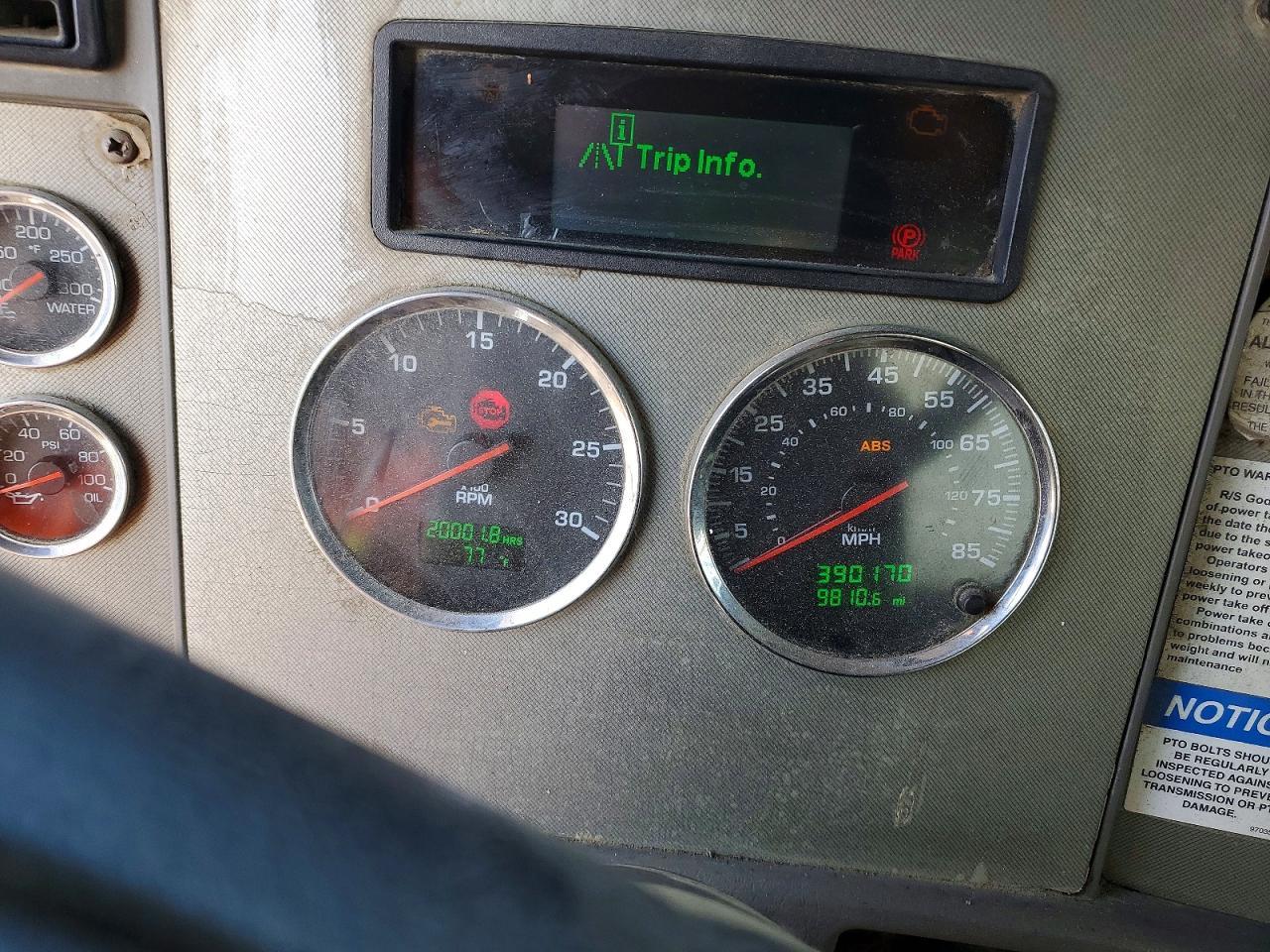 2016 Kenworth T330 Dump Truck