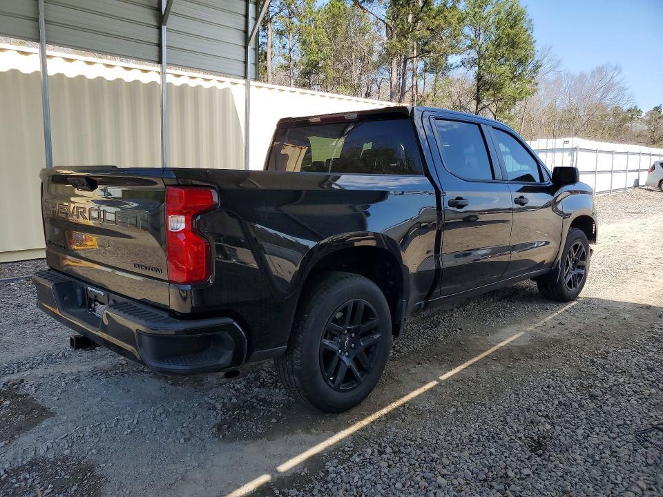 2022 Chevrolet Silverado C1500 Custom
