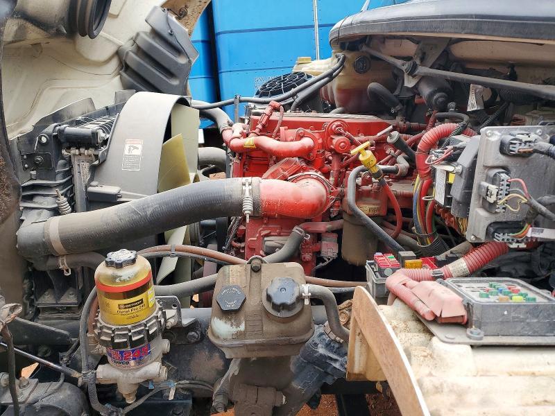 2020 Freigliner 2020 Freightliner Business Class M2 BOX Truck