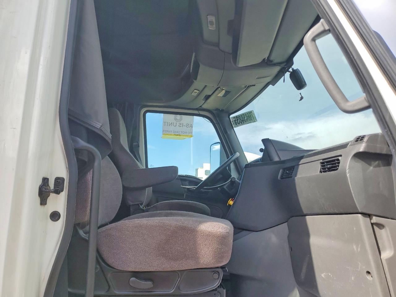 2022 International LT625 Semi Truck