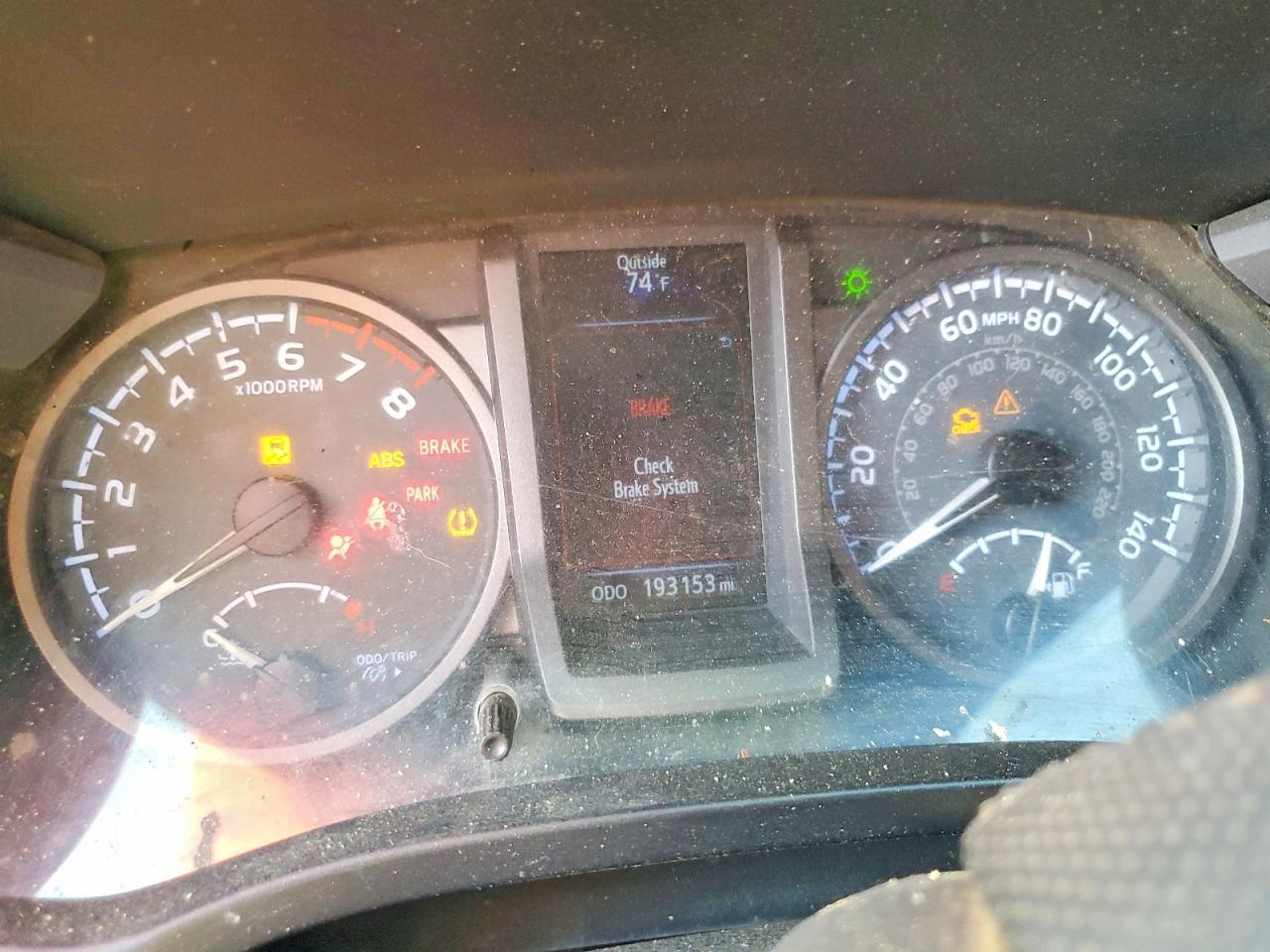 2016 Toyota Tacoma TRD Sport