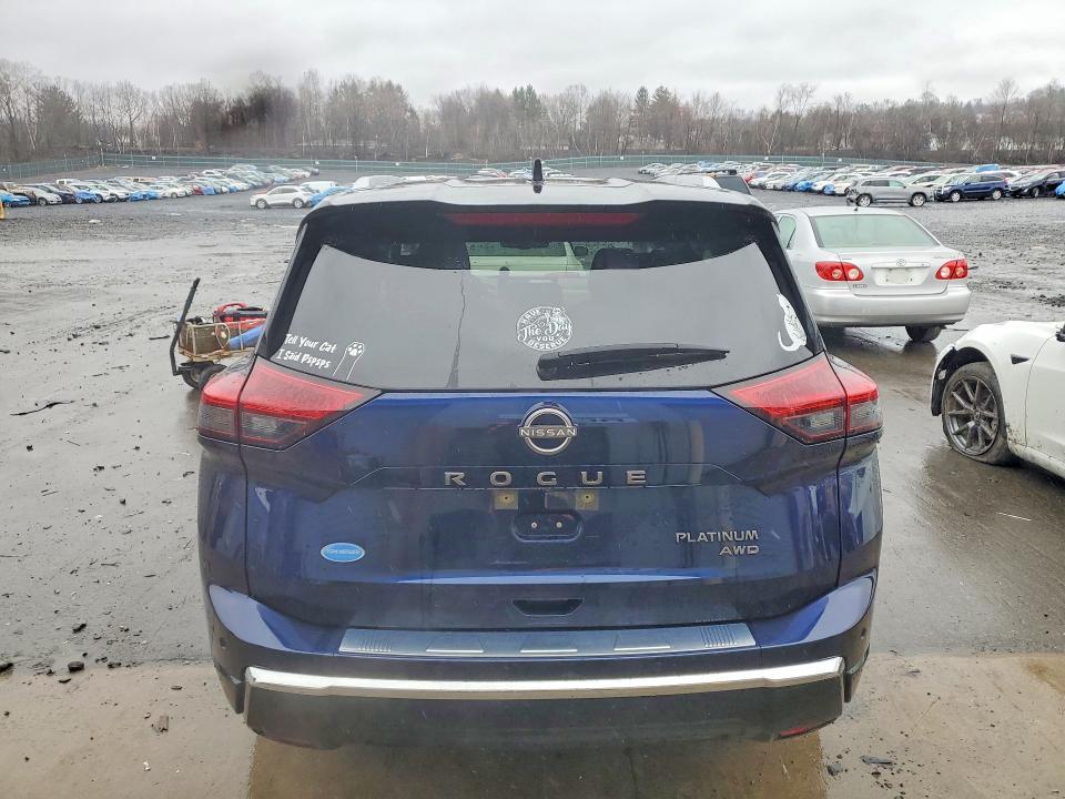 2024 Nissan Rogue Platinum