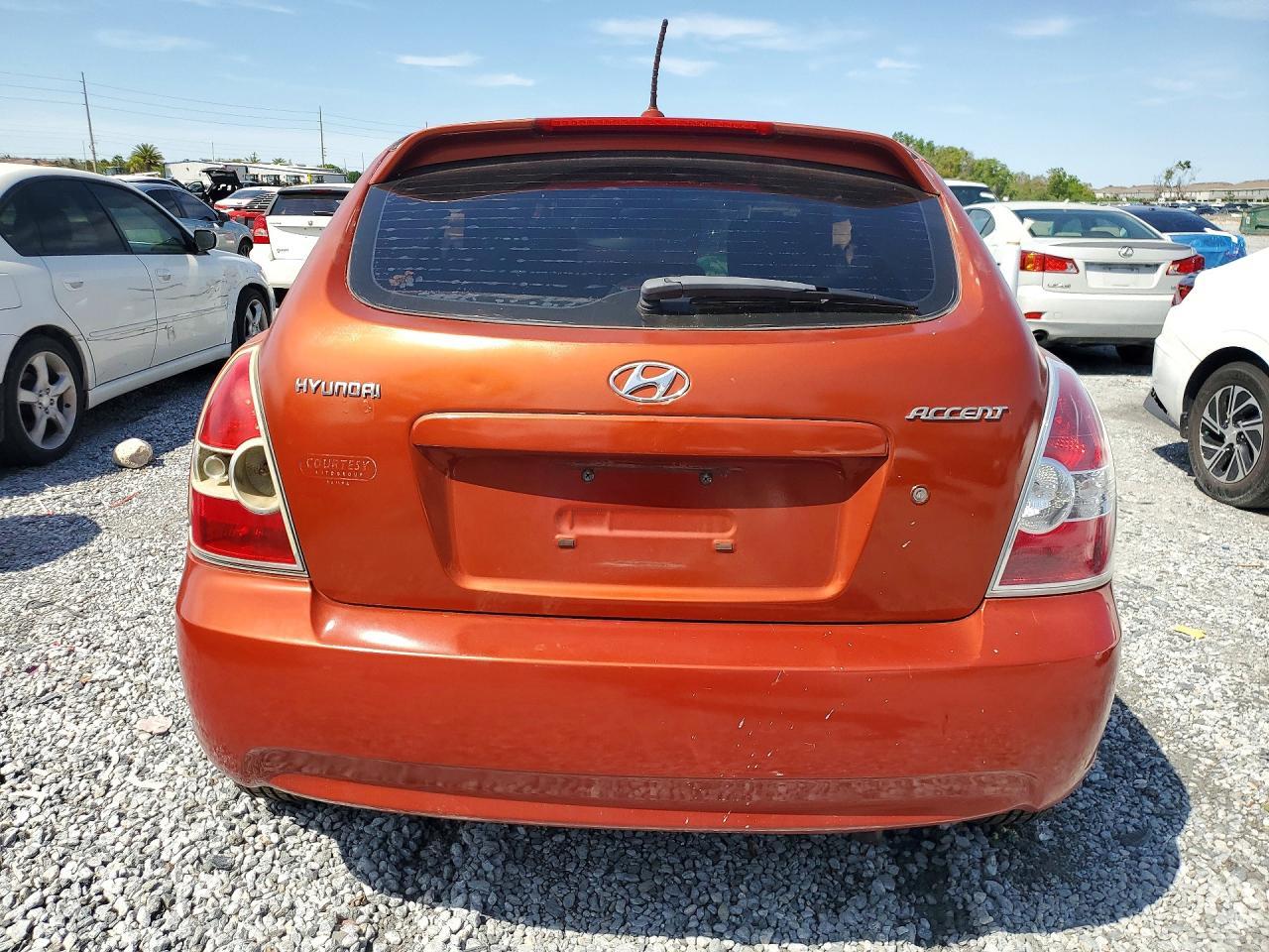 2010 Hyundai Accent gs