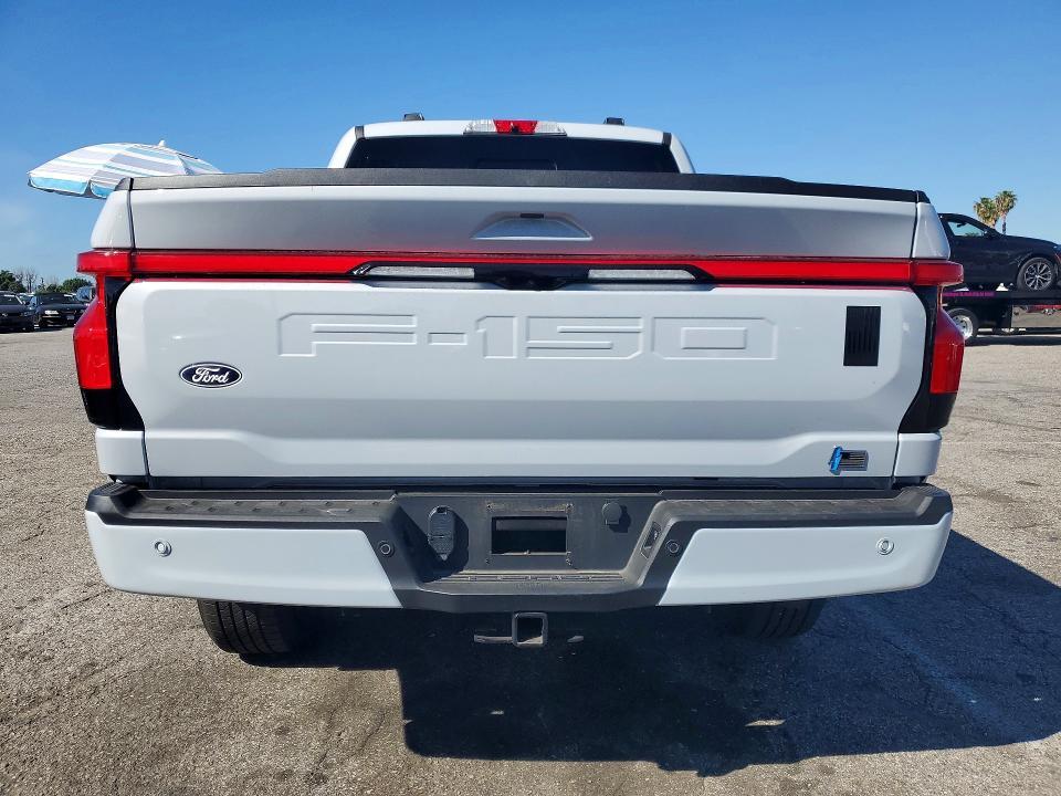 2025 Ford F150 Lightning Lariat