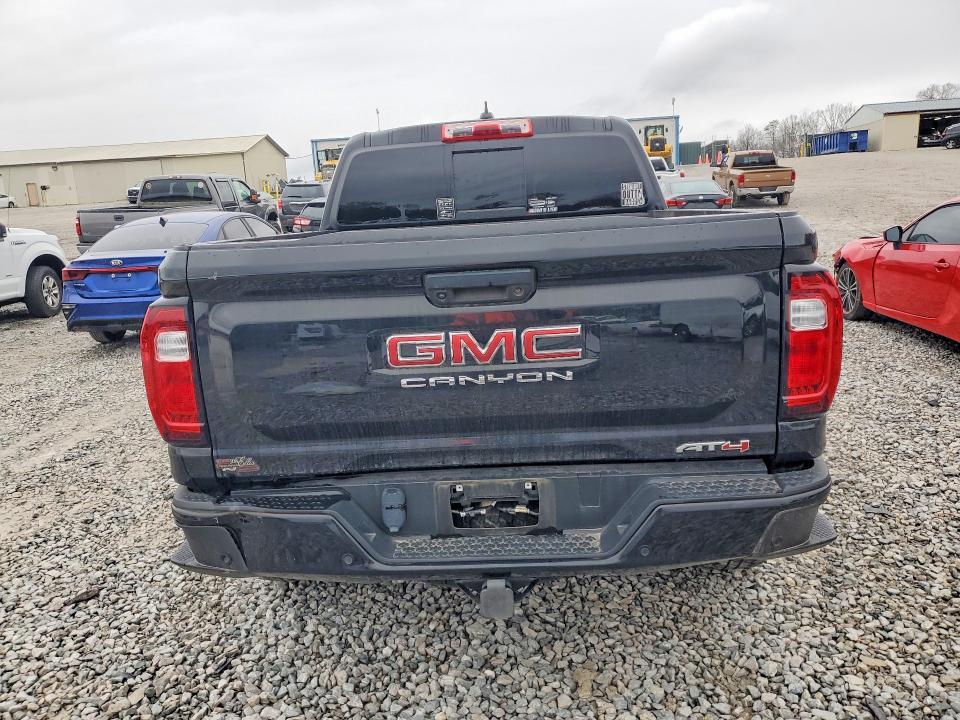 2023 GMC Canyon AT4