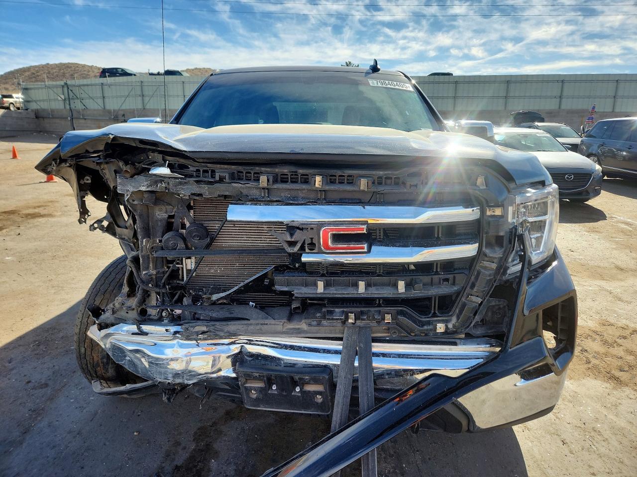 2022 GMC Sierra Limited K1500 SLE