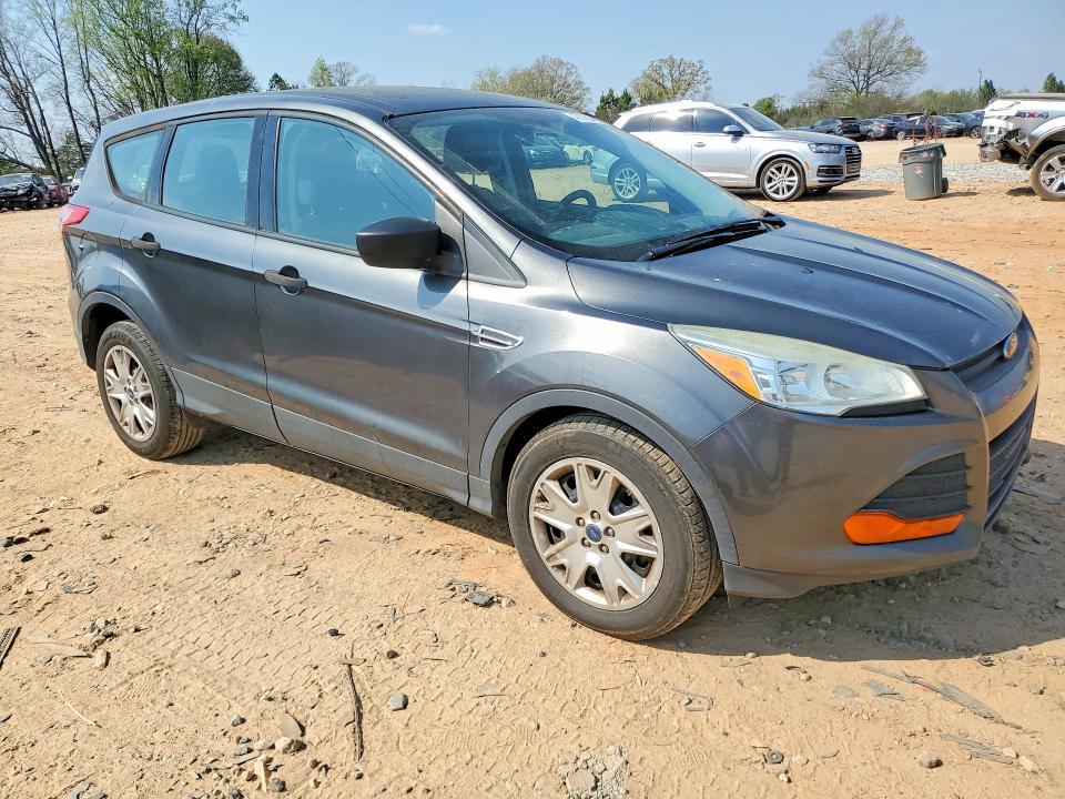 2016 Ford Escape s