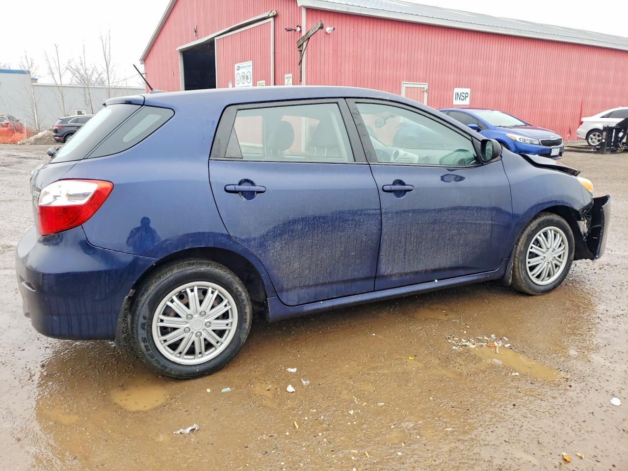 2012 Toyota Matrix l