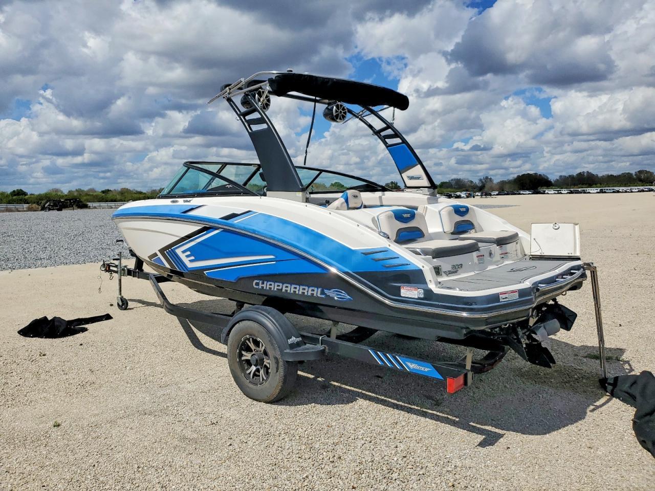 2017 FGB 2017 Chaparral Boat-Boat