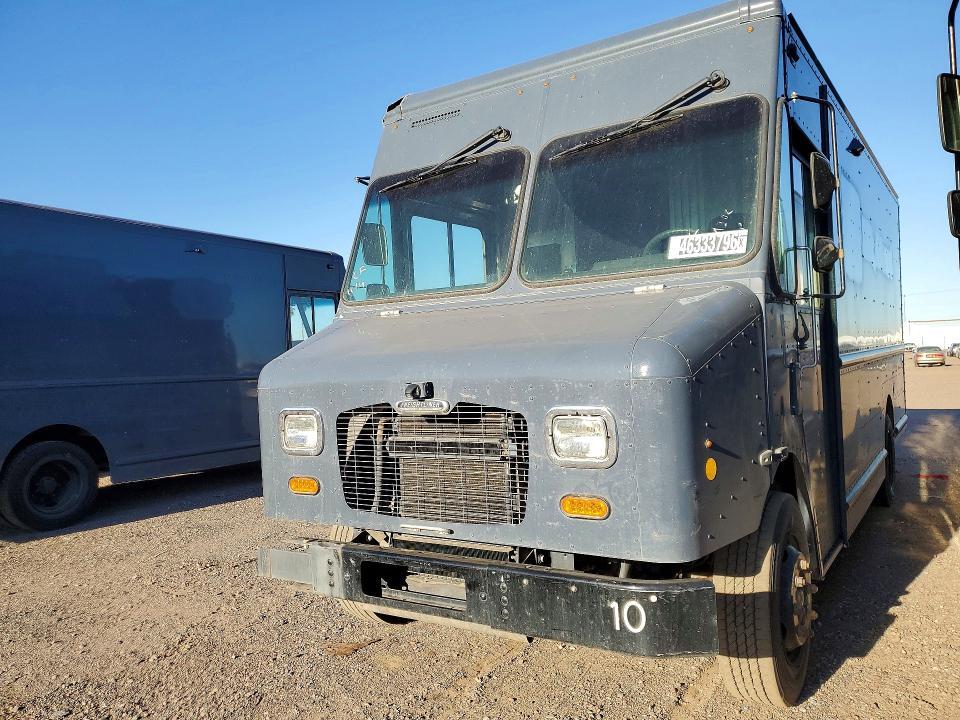 2021 Freightliner MT45G Chassis Delivery Truck