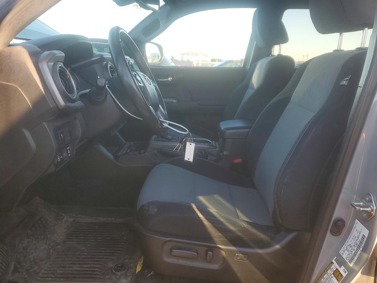 2021 Toyota Tacoma TRD OFF-Road