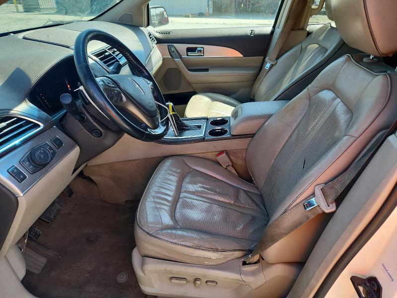 2013 Lincoln Townhouse MKX