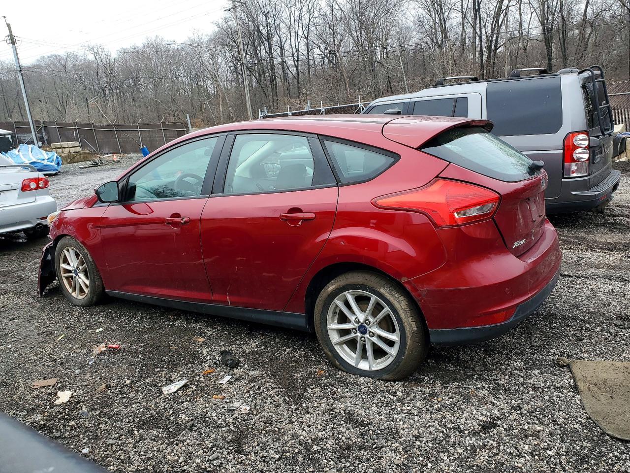2016 Ford Focus se