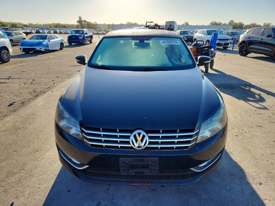 2013 Volkswagen Passat sel