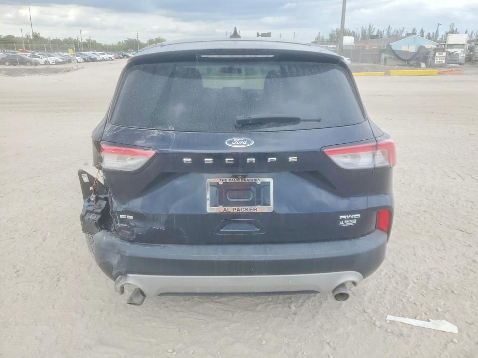 2021 Ford Escape se