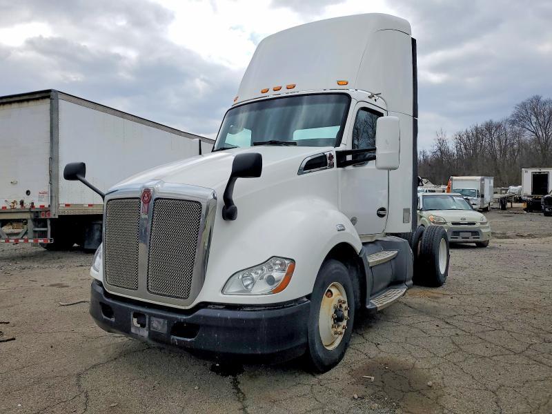 2016 Kenworth Construction T680