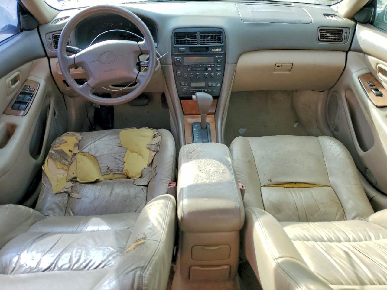 1998 Lexus Es 300 Base