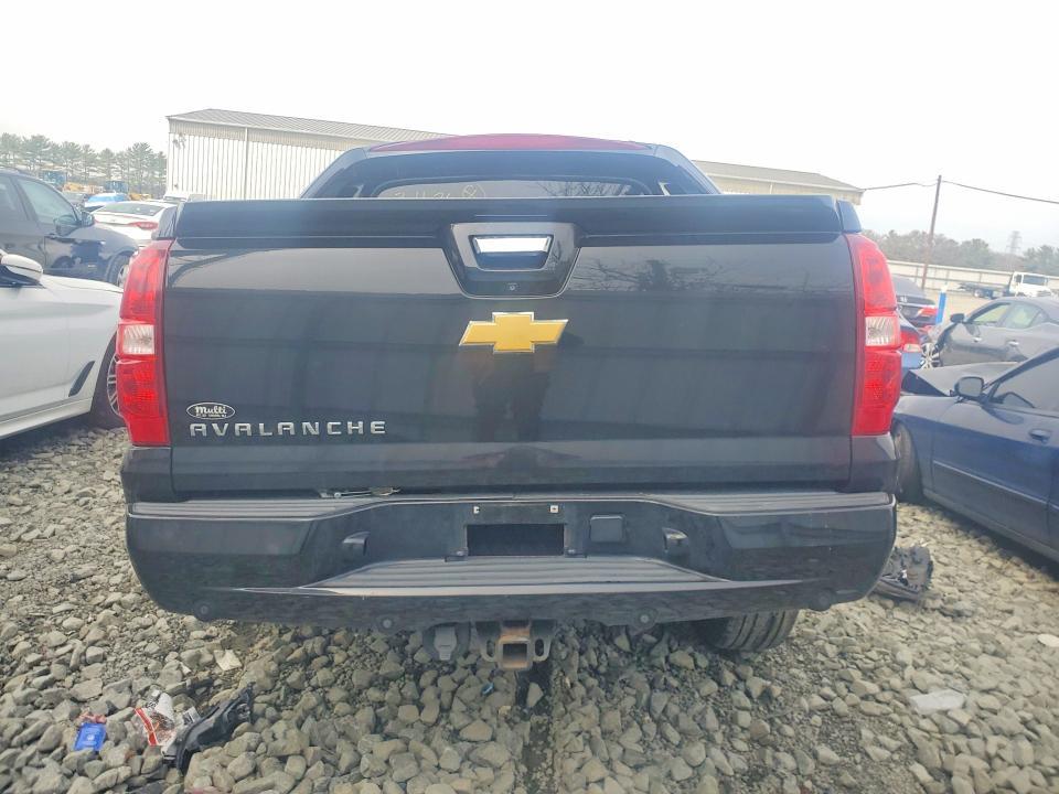 2013 Chevrolet Avalanche LT