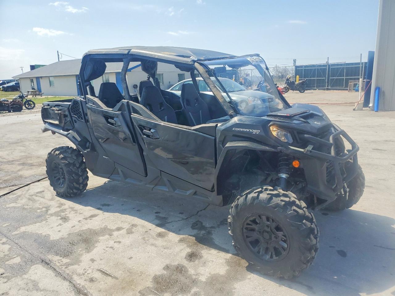 2023 Can-Am Commander Max XT 1000R