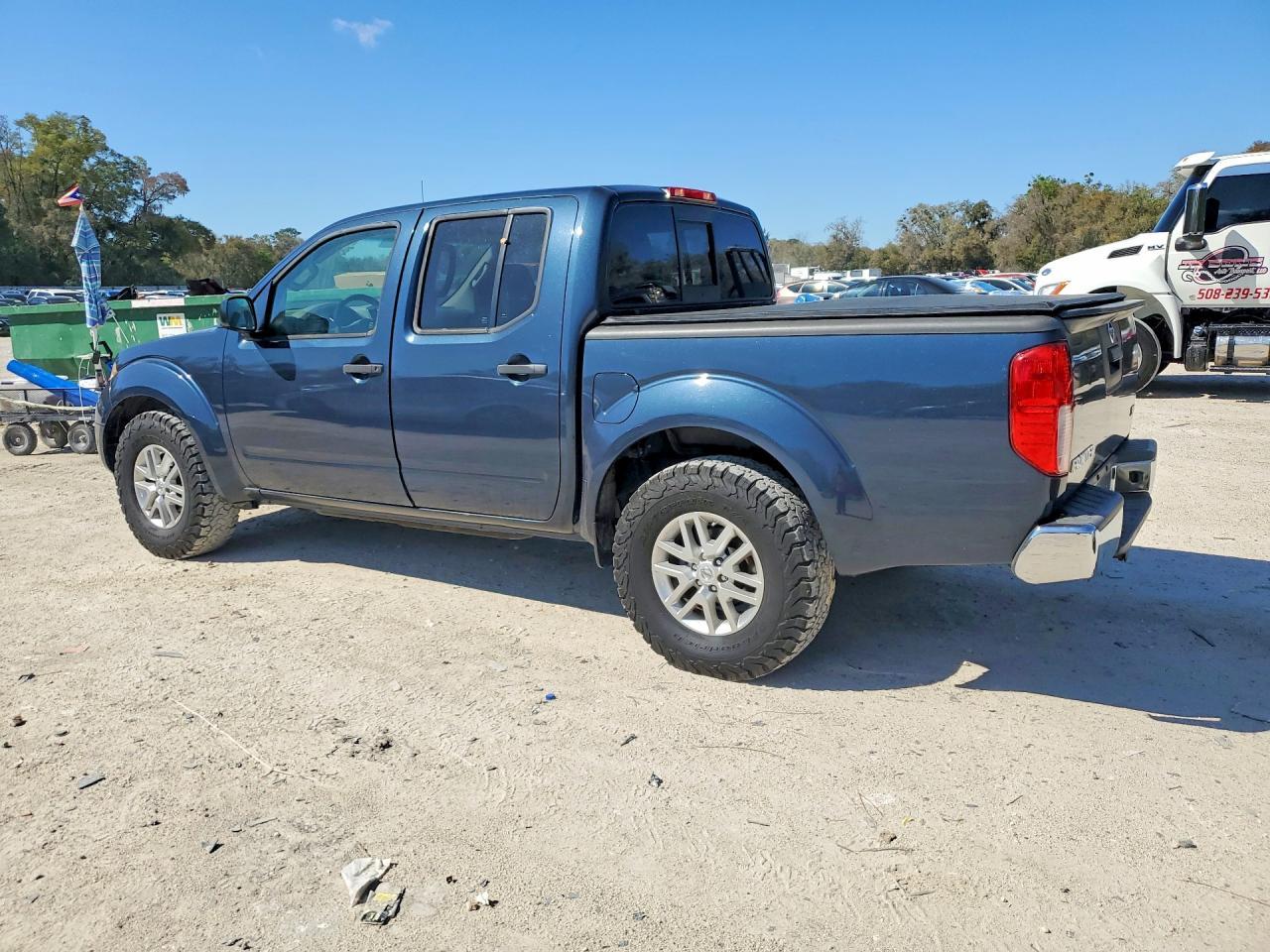 2016 Nissan Frontier SV