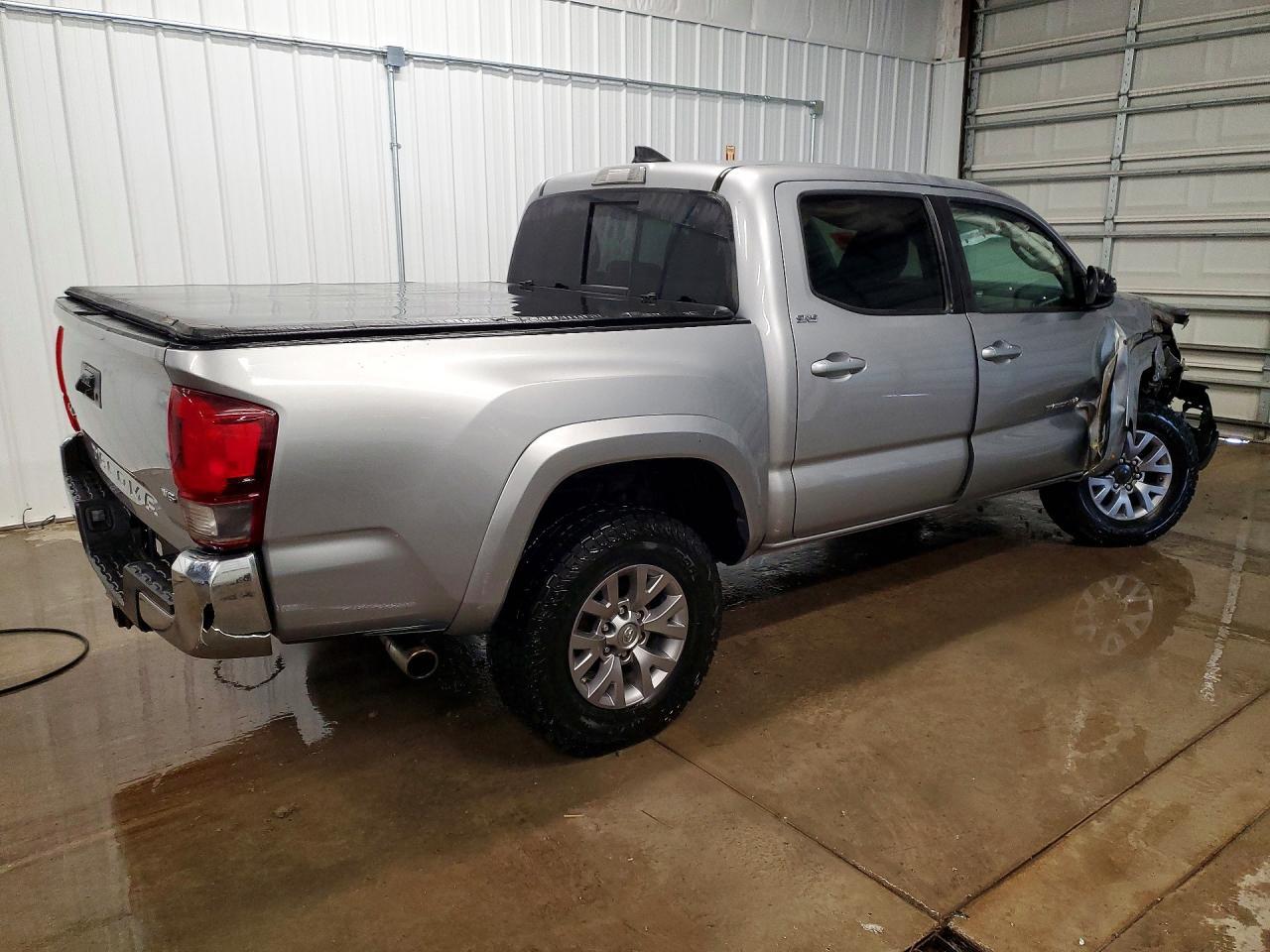 2018 Toyota Tacoma SR5 V6