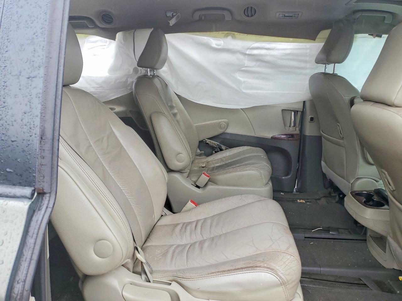2012 Toyota Sienna