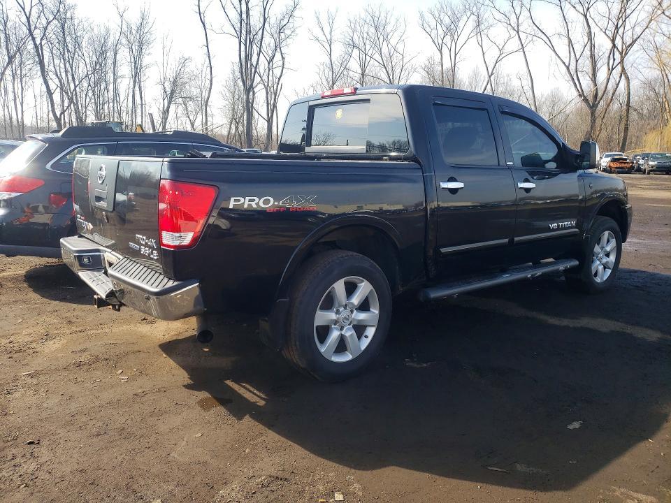2010 Nissan Titan SE