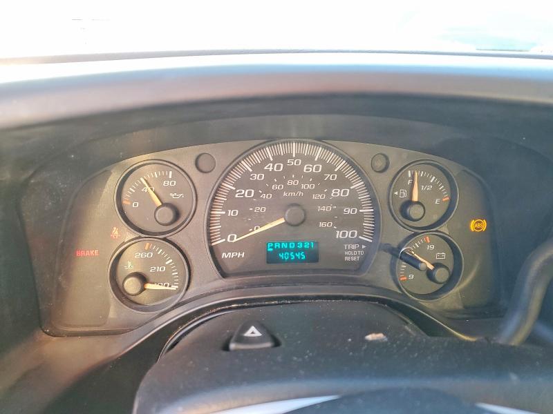 2005 GMC Savana BOX Truck