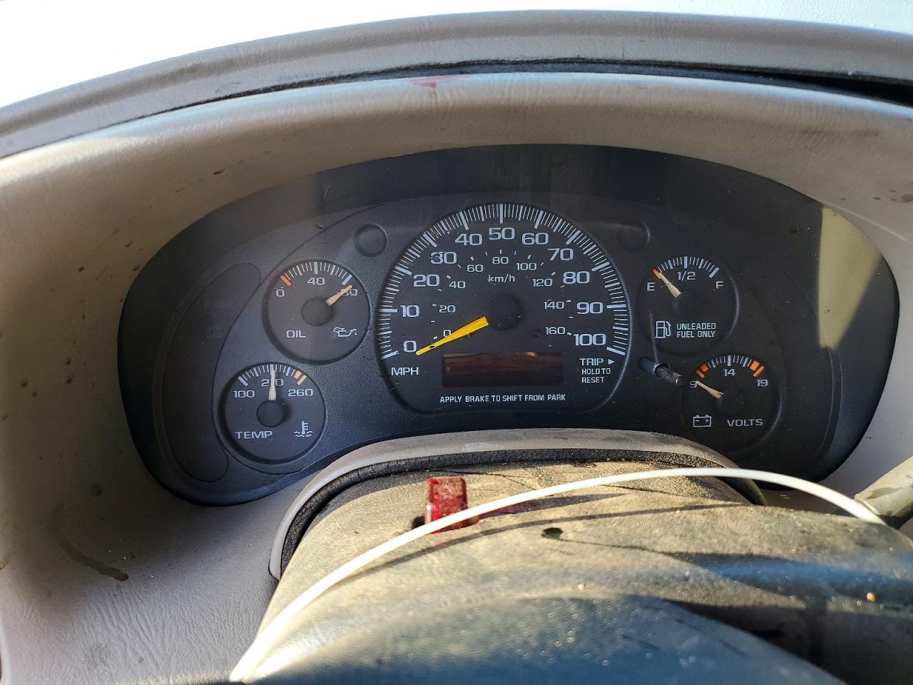 2000 GMC Safari XT