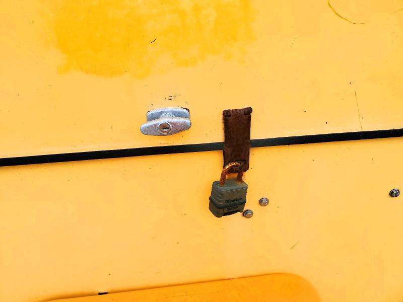 1999 Fene 1999 Team Fenex F-101 KP Manhole Support Trailer