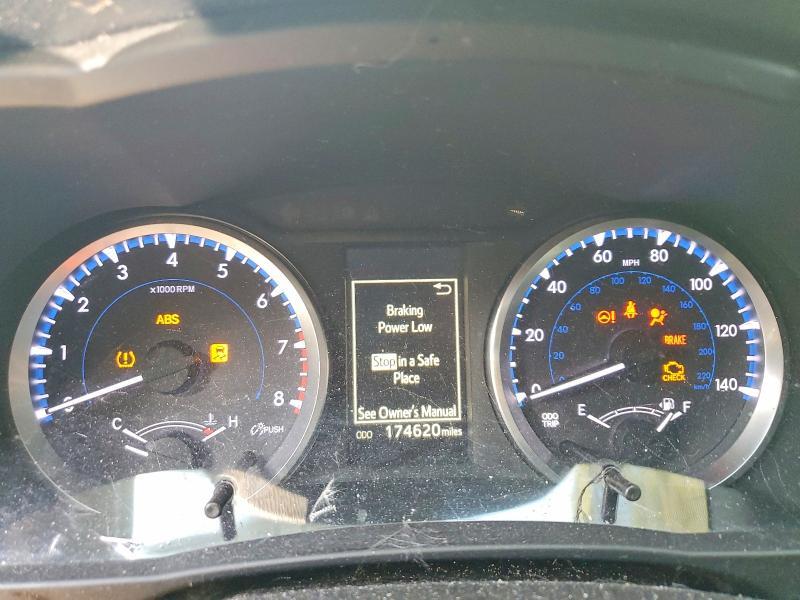 2018 Toyota Highlander le Plus