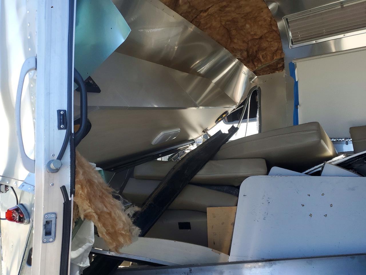2021 Airstream Camper