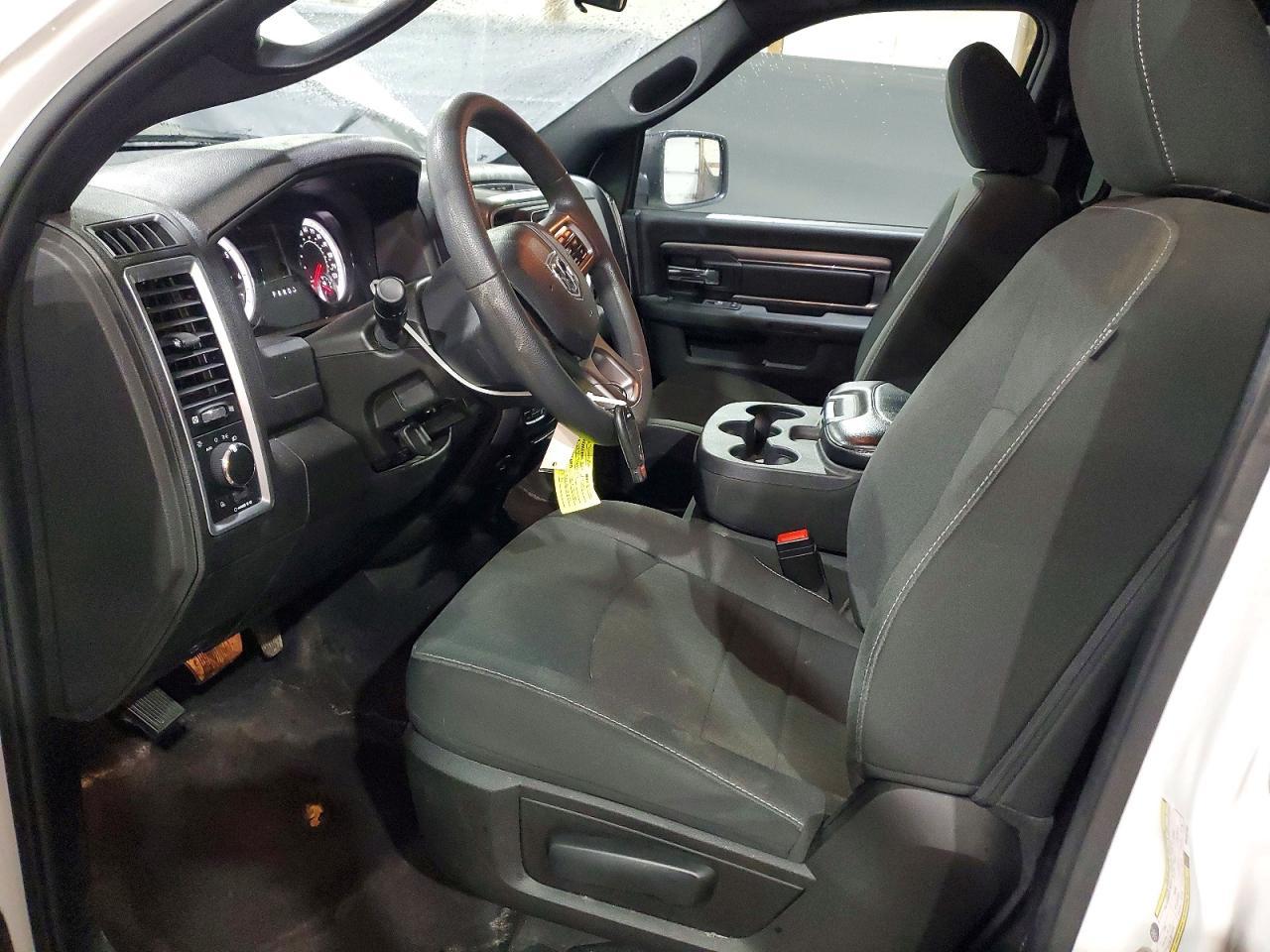 2024 Dodge RAM 1500 Classic SLT