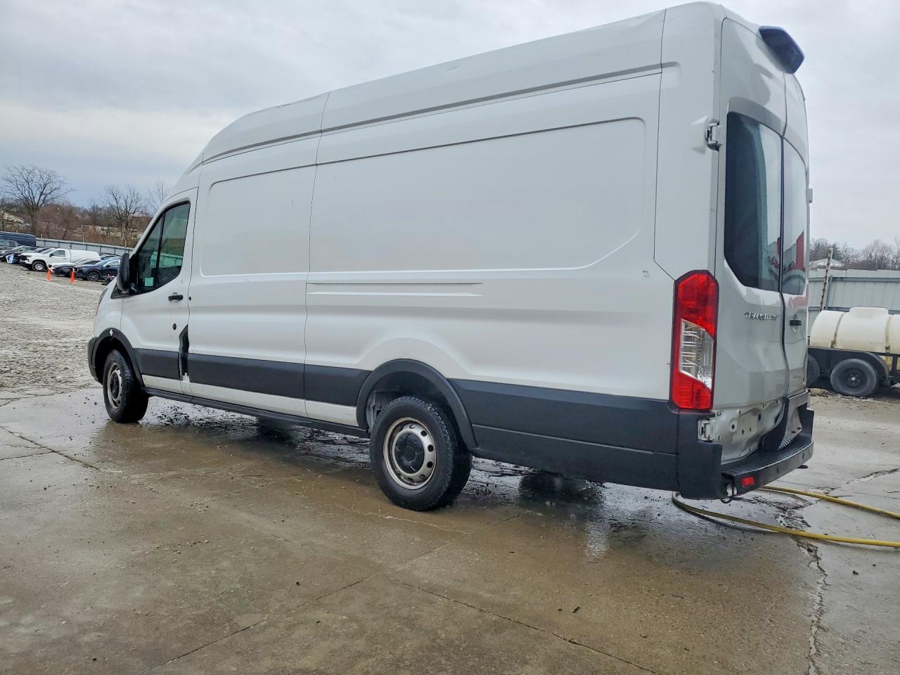 2023 Ford Transit T-250