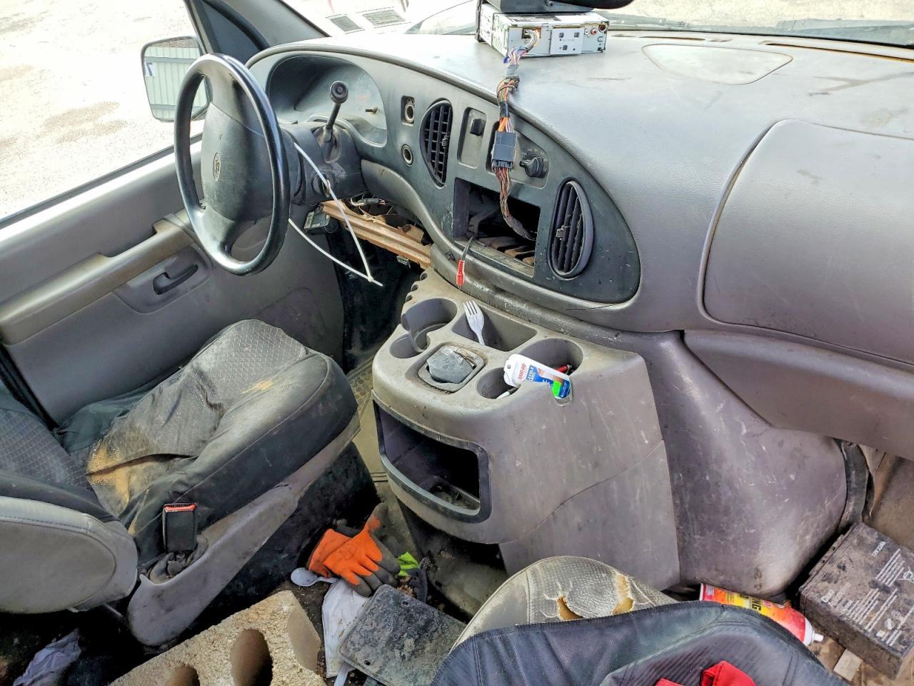 2002 Ford Utility / Service Van