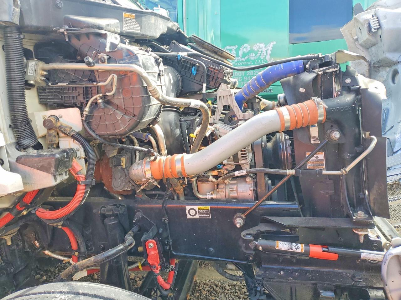 2025 Peterbilt 536 Utility / Service Truck