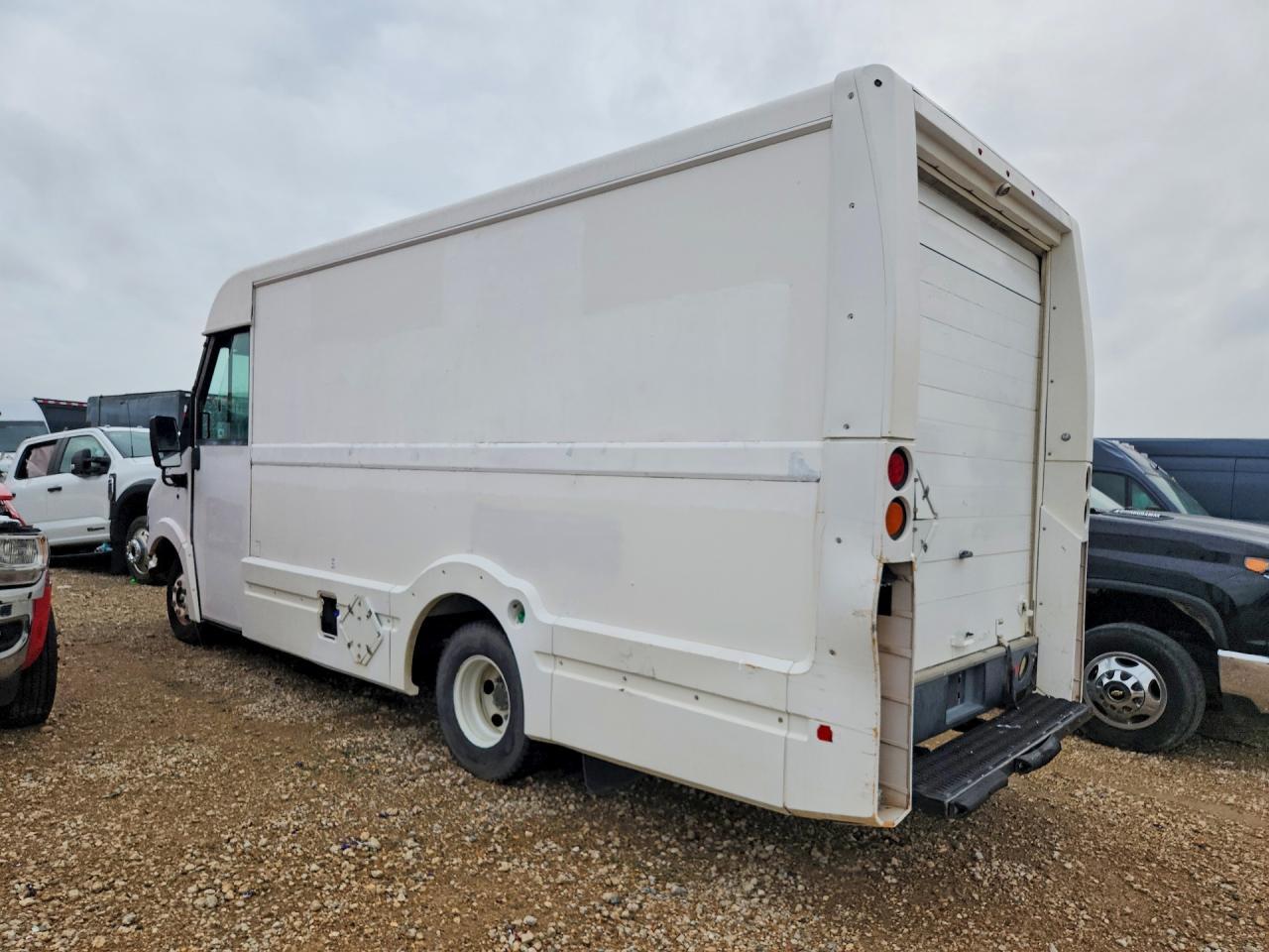 2012 Isuzu NPR HD Delivery Truck