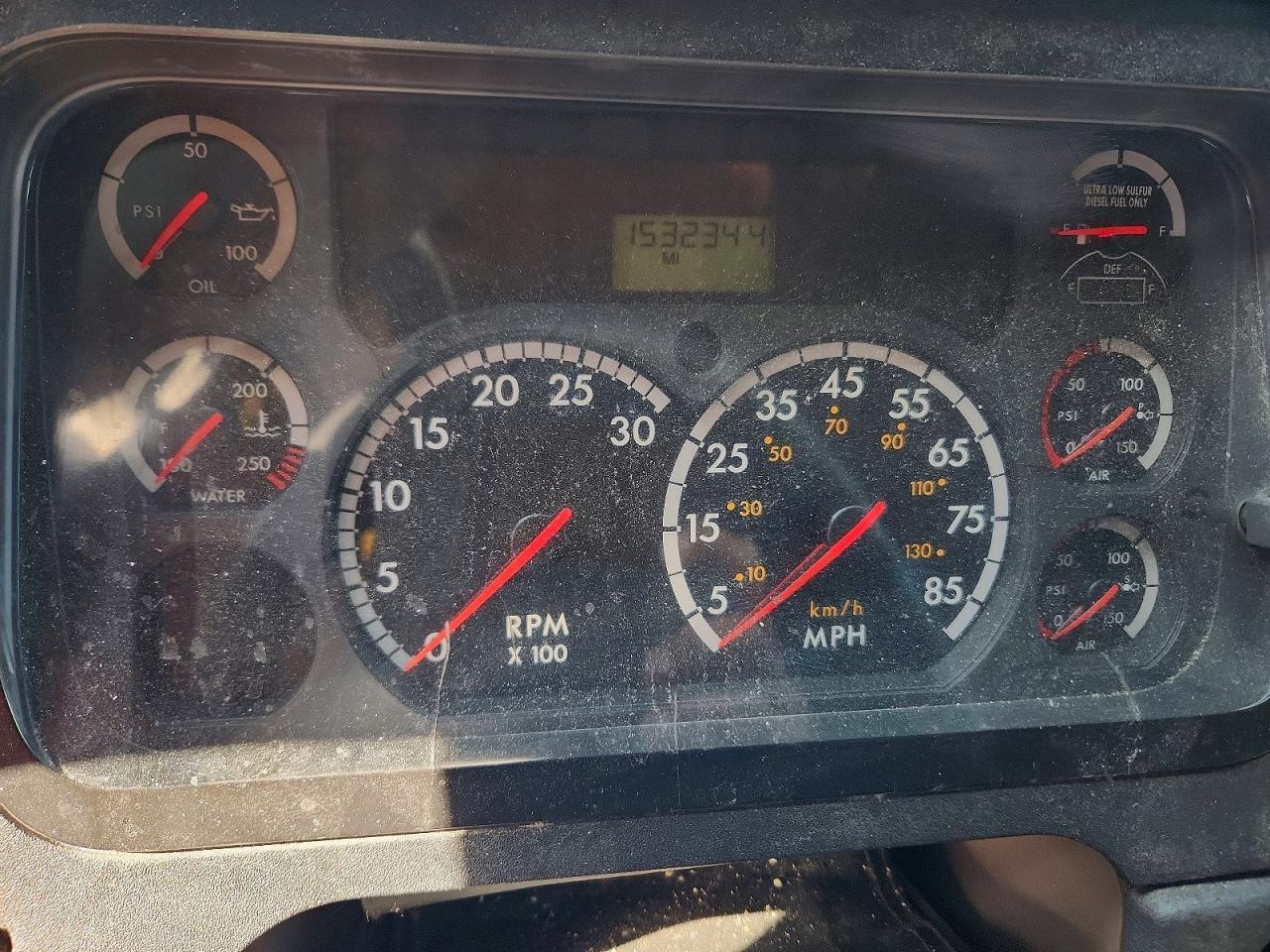 2015 Freigliner 2015 Freightliner Cascadia Semi Truck
